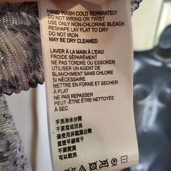 Anthropologie sleeveless blouse - Picture 2 of 4